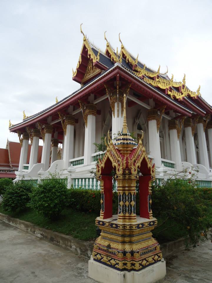 วัดบึงทองหลาง (Wat Bueng Thong Lang) ลาดพร้าว ซอย 101 แขวงคลองจั่น เขตบางกะปิ กรุงเทพมหานคร 10240