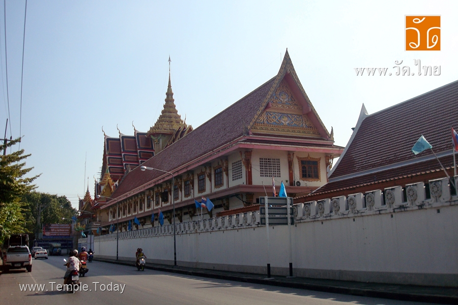 วัดป้อมวิเชียรโชติการาม (Wat Pom Wichian Chotikaram) พระอารามหลวง ตำบลมหาชัย อำเภอเมืองสมุทรสาคร จังหวัดสมุทรสาคร 74000
