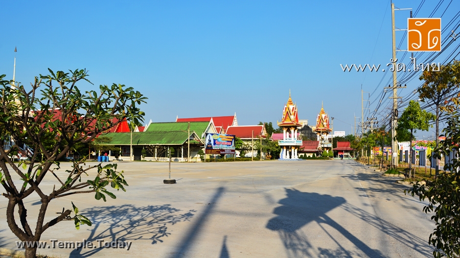 วัดบางตะคอย (Wat Bang Ta Koi) ตั้งอยู่เลขที่ 24/4 บ้านบางตะคอย ถนนพระราม 2 หมู่ที่ 2 ตำบลชัยมงคล อำเภอเมืองสมุทรสาคร จังหวัดสมุทรสาคร 74000