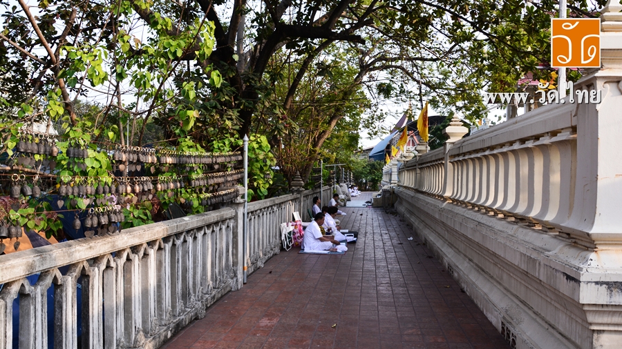 วัดเกตุมดีศรีวราราม (Wat Ketumvadi Srivraram) ตั้งอยู่ที่ หมู่ 6 ถนนพระราม2 ธนบุรี-ปากท่อ บ้านเกตุม ตำบลบางโทรัด อำเภอเมืองสมุทรสาคร จังหวัดสมุทรสาคร 74000