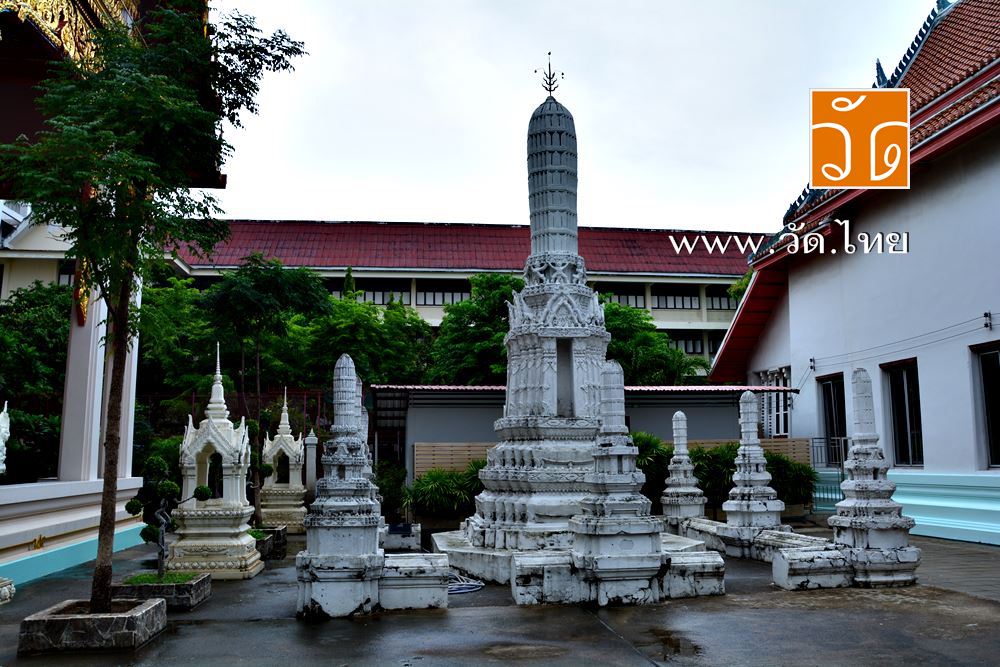 วัดสังเวชวิศยาราม (Wat Sangveswitsayaram) ซอยสามเสน 1 ถนนลำพู แขวงวัดสามพระยา เขตพระนคร จังหวัดกรุงเทพมหานคร 10200