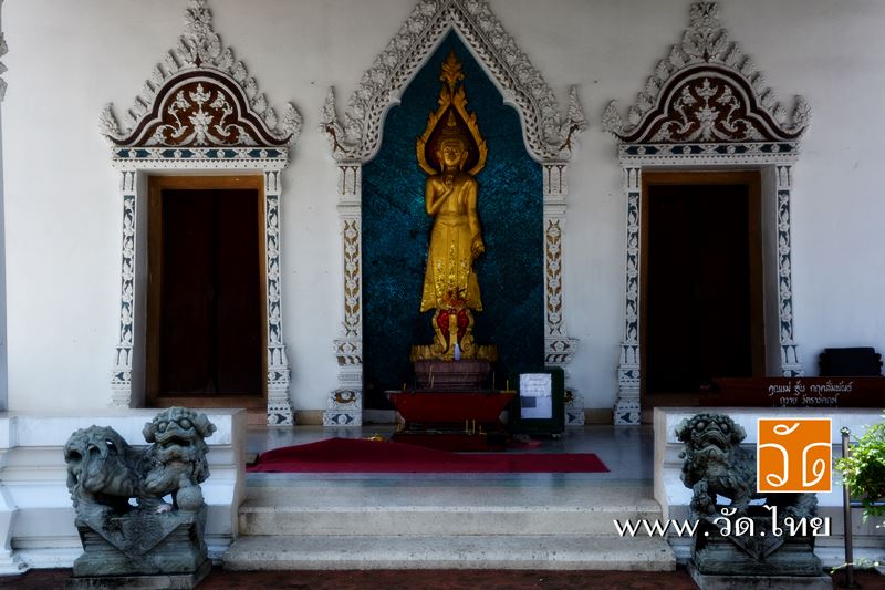 พระอุโบสถ วัดราชคฤห์วรวิหาร [วัดมอญ] (Wat Rajkrueh) ตั้งอยู่เลขที่ 434 ถนนเทอดไท แขวงบางยี่เรือ เขตธ