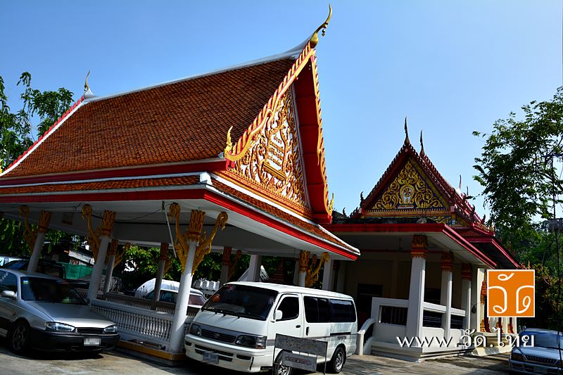 วัดใหญ่ศรีสุพรรณ (วัดใหญ่) Wat Yai Sri Suphan (Wat Yai) ถนนอินทรพิทักษ์ แขวงหิรัญรูจี เขตธนบุรี กรุง