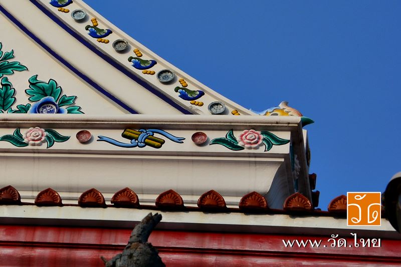 พระวิหาร วัดจันทารามวรวิหาร (วัดกลาง ตลาดพลู) [Wat Chantharam Worawihan] ถนนเทอดไท แขวงบางยี่เรือ เข