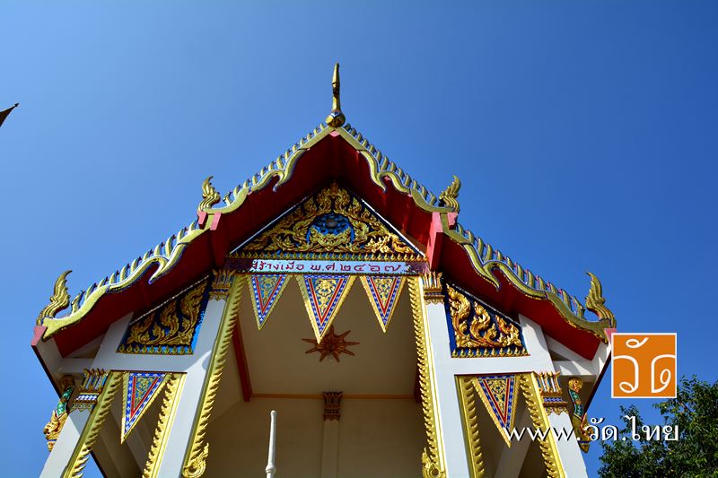 วัดกำแพง (Wat Kam Phaeng) เลขที่ 45 ถนนพระรามที่ 2 ซอย 50 แขวงแสมดำ เขตบางขุนเทียน กรุงเทพมหานคร 101