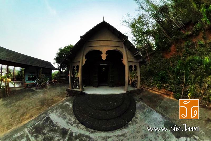 วัดพระธาตุภูเข้า (ปูเข้า) [Wat PraThat PuKhao] ตั้งอยู่ หมู่ที่ 1 ตำบลเวียง อำเภอเชียงแสน จังหวัดเชียงราย 57150