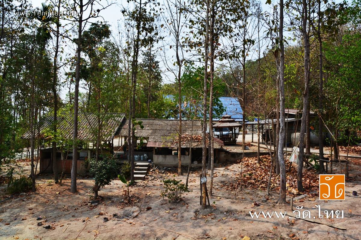 วัดป่าห้วยตุ้ม [Wat Pa Huai Tum] (วัดศรีเมืองชุม) ตำบลลอ อำเภอจุน จังหวัดพะเยา 56150
