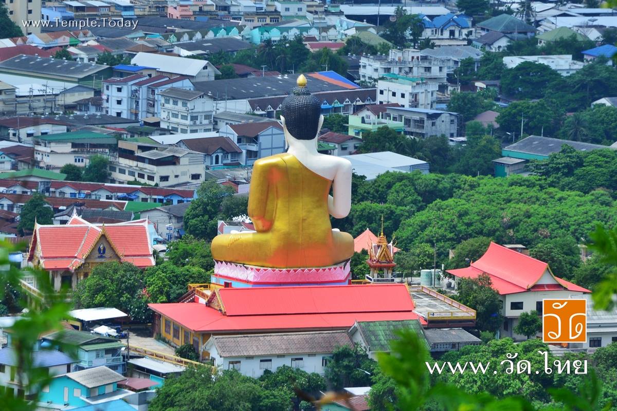 พระจุฬามณีเจดีย์ ณ วัดคีรีวงศ์ (Wat Kiriwong) ถนนมาตุลี ตำบลปากน้ำโพ อำเภอเมืองนครสวรรค์ จังหวัดนครสวรรค์ 60000