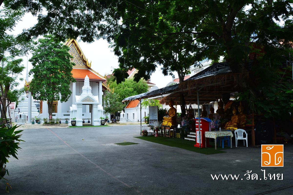 วัดชิโนรสารามวรวิหาร (Wat Chinorasaram Worawiharn) ถนนอิสรภาพ แขวงบ้านช่างหล่อ เขตบางกอกน้อย กรุงเทพมหานคร 10700