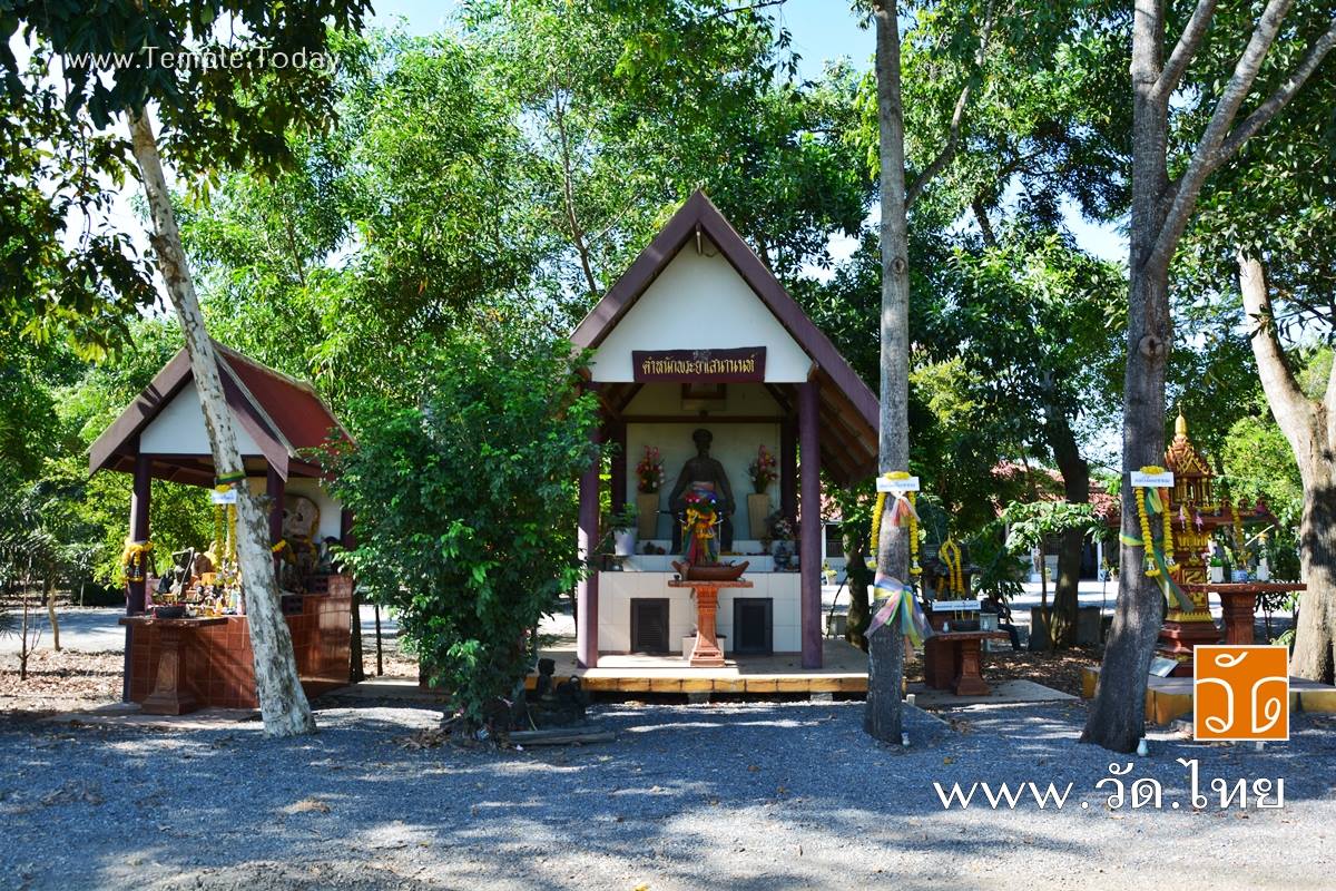 วัดเสนานนท์ (Wat Sena Non) บ้านลำมะเขือขื่น แขวงสามวาตะวันออก เขตคลองสามวา กรุงเทพมหานคร 10510