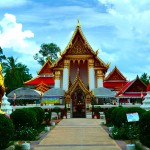 วัดไผ่ล้อม ( Wat Phai Lom ) บ้านโอ่งอ่าง ตำบลเกาะเกร็ด อำเภอปากเกร็ด จังหวัดนนทบุรี